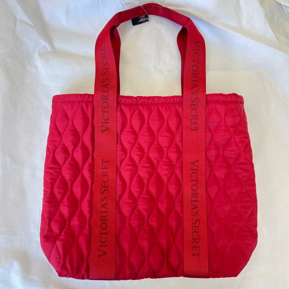 Victoria’s Secret Red Quilted Tote Bag Weekender - Picture 5 of 6